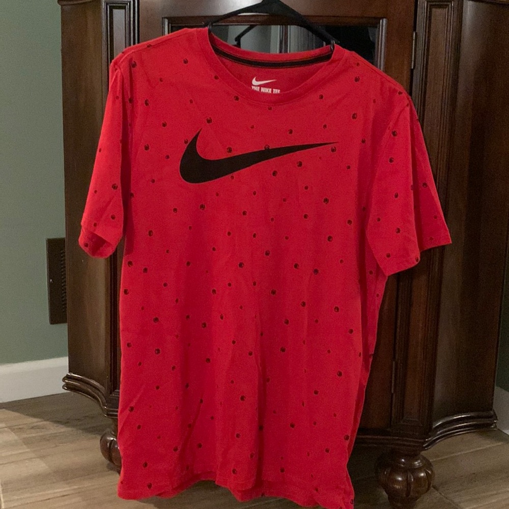 Nike dri fit tee